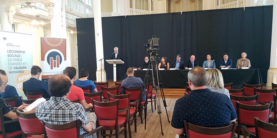 Large conference fqhc elections qc 2018